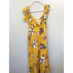 Old Navy Floral Dress Size Medium Yellow Hawaiian Tropical Rayon Travel
